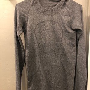 Lululemon Swiftly Tech Long Sleeve